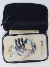 Load image into Gallery viewer, Pokemon Platinum Version Carry Case - Nintendo DS