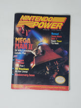 Load image into Gallery viewer, Nintendo Power - [Volume 7] Megaman Man 2 Including Mario 2 Strategy guide
