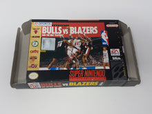 Charger l&#39;image dans la galerie, Bulls Vs Blazers and the NBA Playoffs [boîte] - Super Nintendo | SNES
