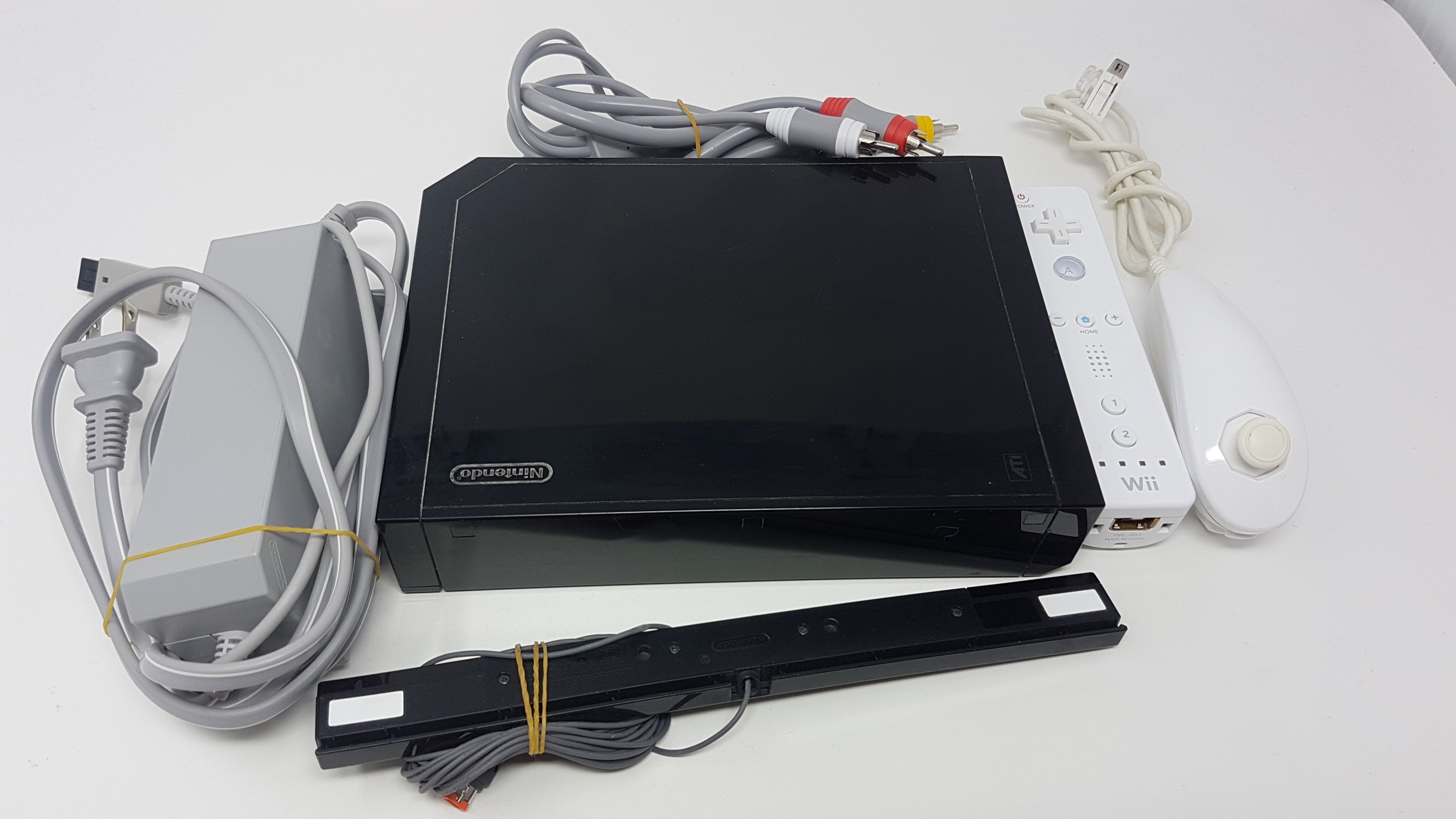 Black_Wii_System_Console_-