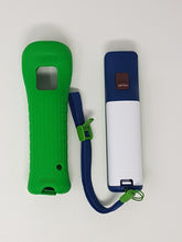 Load image into Gallery viewer, Green Luigi Wii Remote - Nintendo Wii
