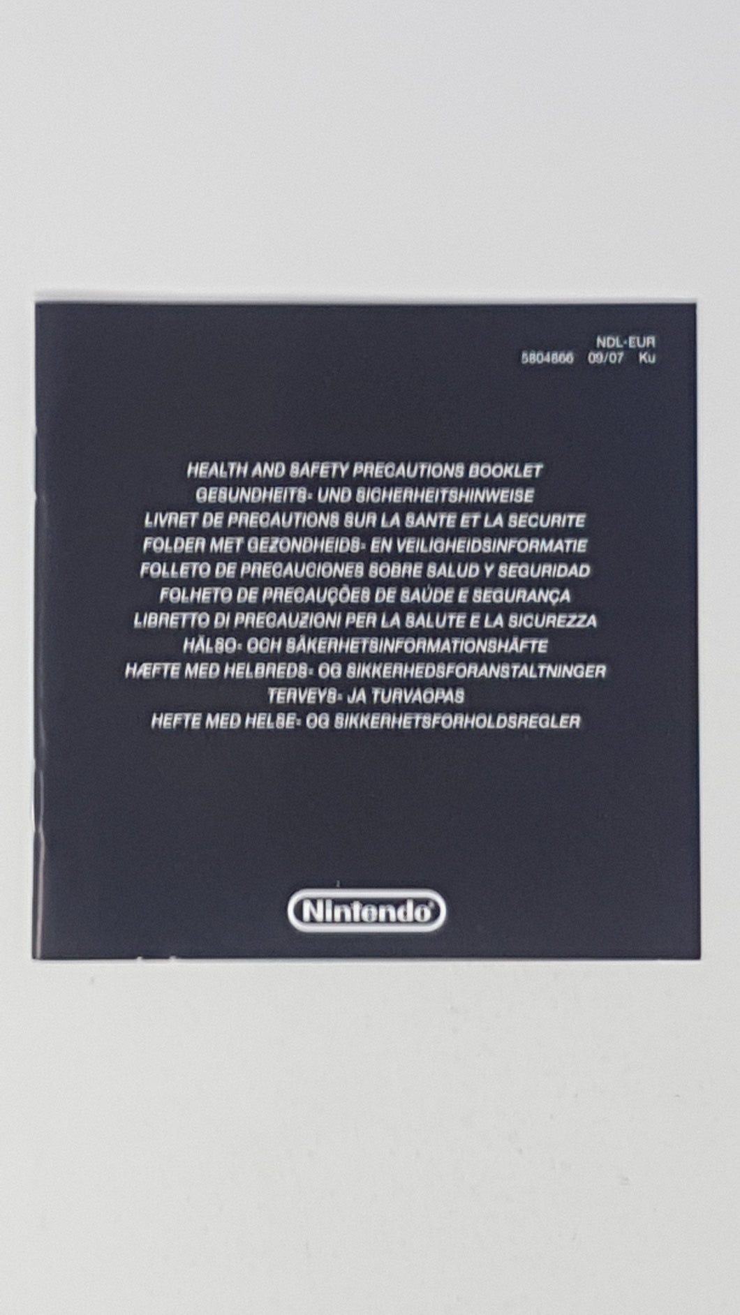 Health and Safety Precaution Booklet - Multilinguisme - Nintendo DS